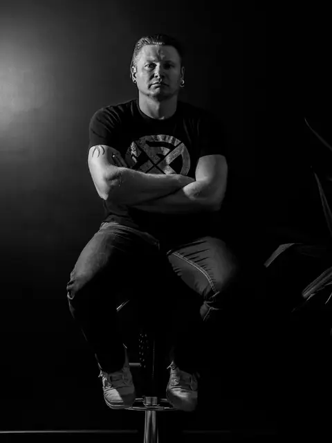 Autorius: Andrius Butkus (kolegų portretų fotografavimas)