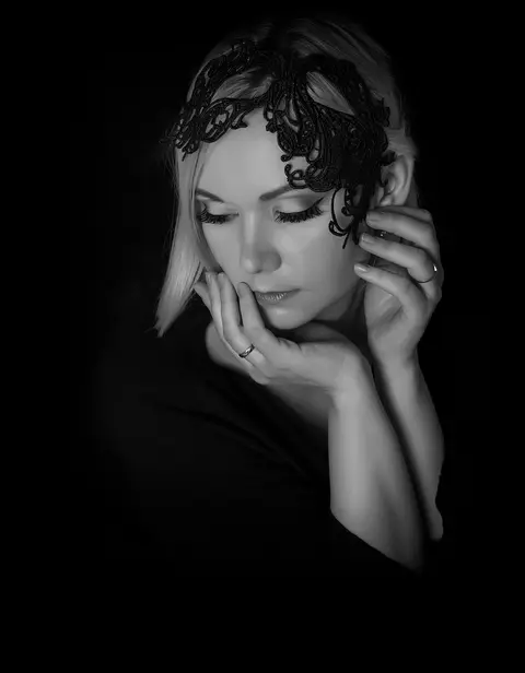 3 vieta. Lina Valčiukienė (kolegų portretų fotografavimas)