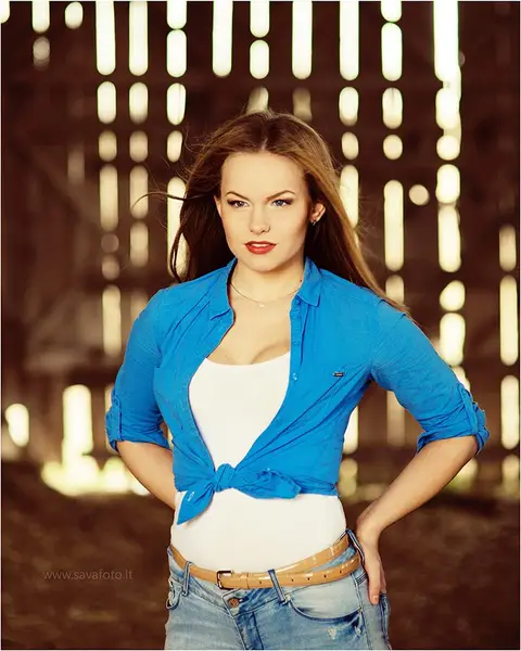 Foto: Andželika Sakalauskienė Modelis: Monika Kiuraitė