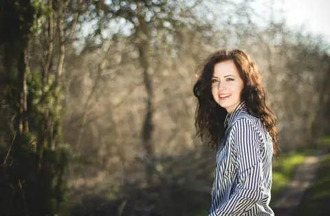FOTO: Akvilė Gulbinienė MODELIS: Dominyka Murauskytė